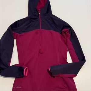 Nike Pro Dri-Fit 1/4 Zip Hoodie Women’s Small Magenta Purple Workout Top